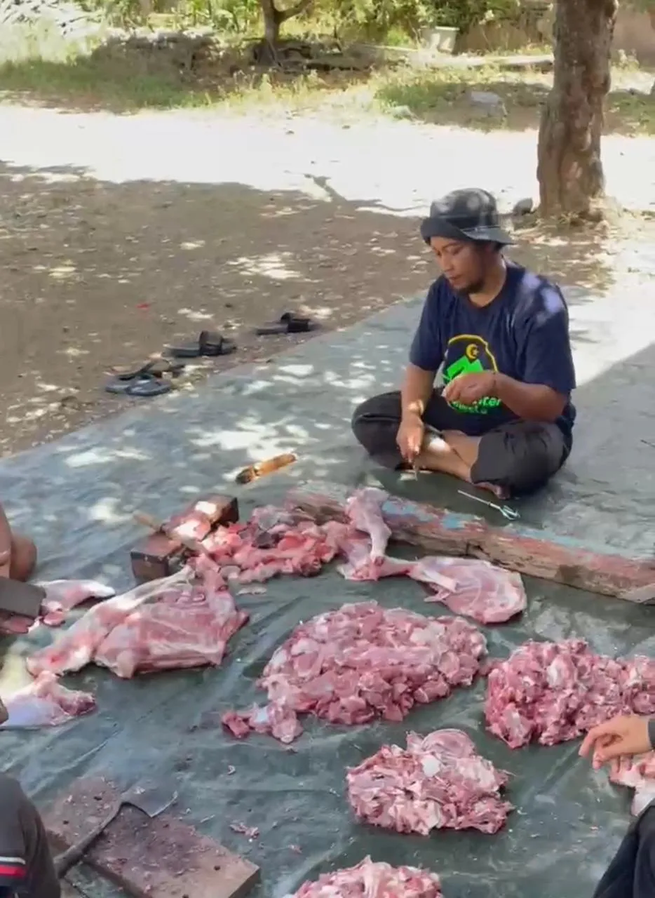 Foto penyerahan qurban 3